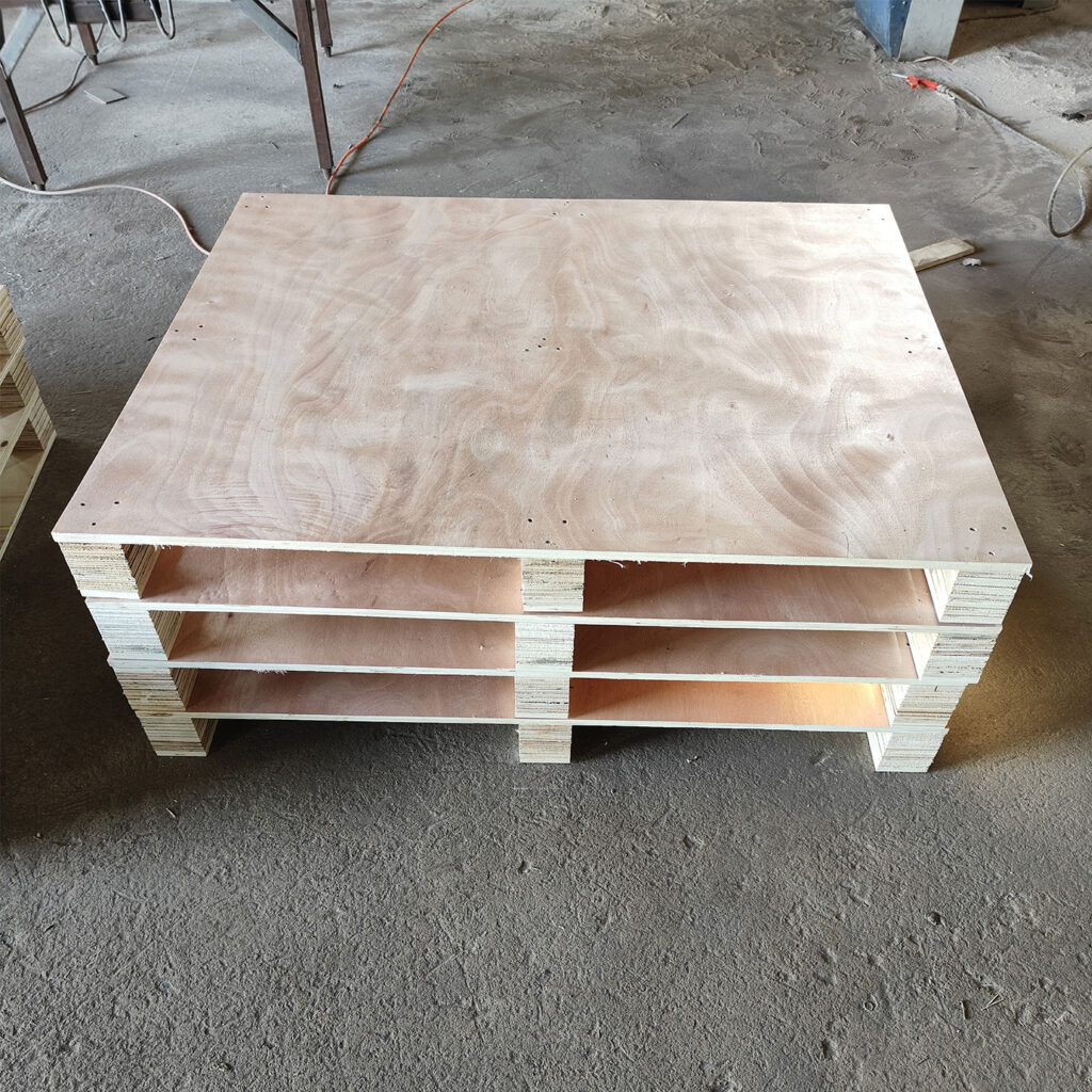 PPWR tested plywood pallets, China factory 4-way entry non-fumigated export wooden pallet for EU shipping
